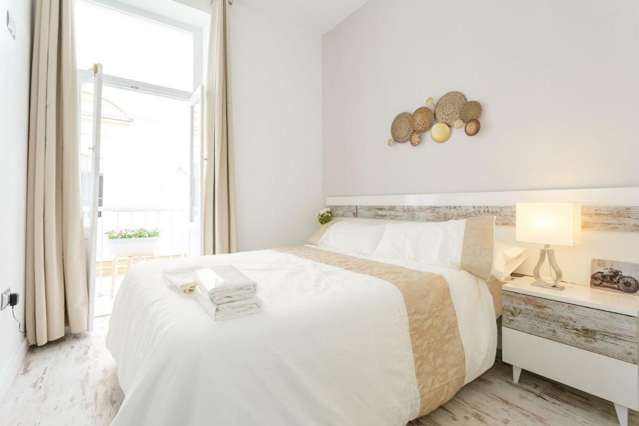 Apartament La Perla De La Caleta Kadyks Zewnętrze zdjęcie
